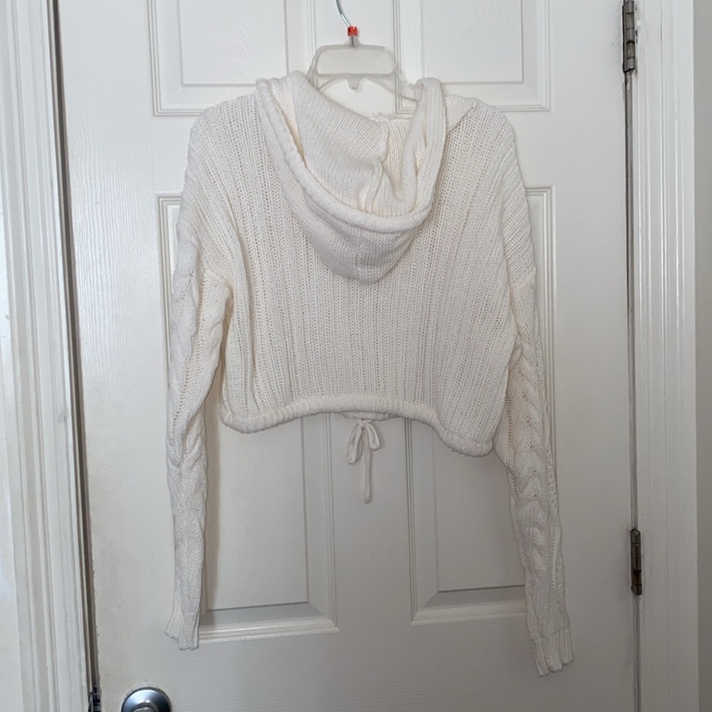 Sweater - Picture 2 of 5